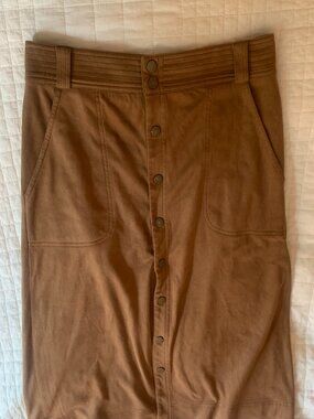 Margaret O'Leary Camel Faux Suede Snap Front Midi Skirt M
